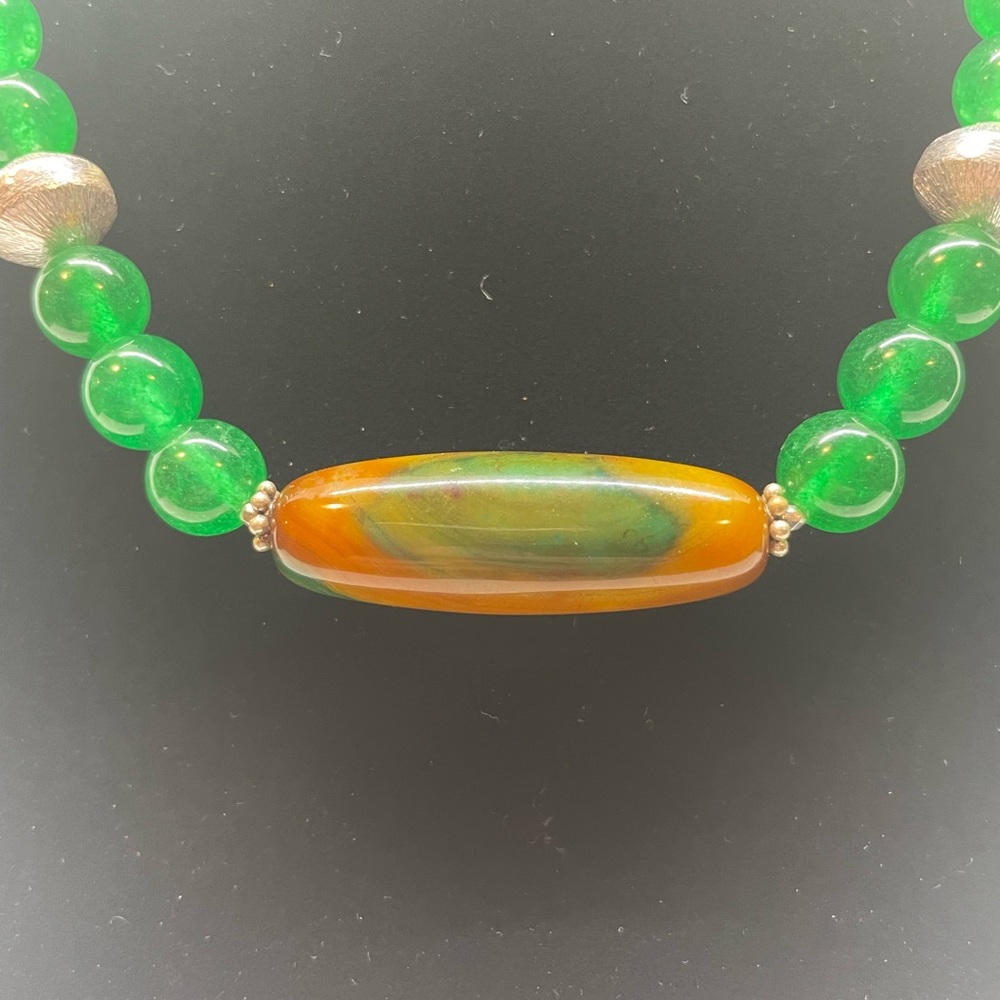 Jade, Tibetan Sky Eyed Agate dZi bead, and Sterling Silver necklace - Picture 4 of 4